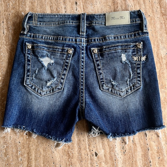 Miss Me Daisy Los Angeles Stretch Denim High Rise Embellished Shorts 25 Slim - Picture 8 of 8